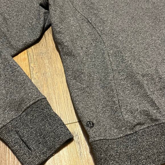 Lululemon Scuba Hoodie Pullover Sweatshirt Womens Size 8 Gray Pockets Logo Cozy - Picture 9 of 11